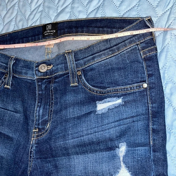 Just Black Lulus women’s jeans 27 4 skinny blue stretch distressed holes dark - Picture 3 of 10